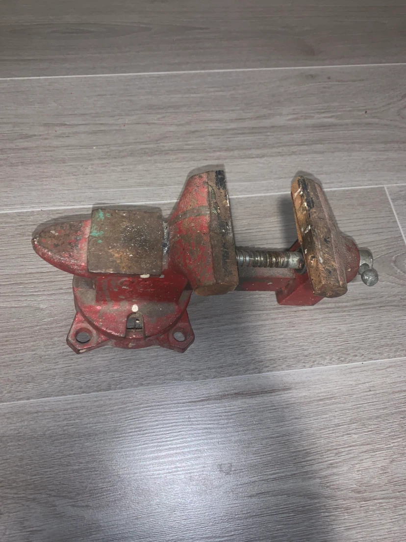Wilton Bench Vise
