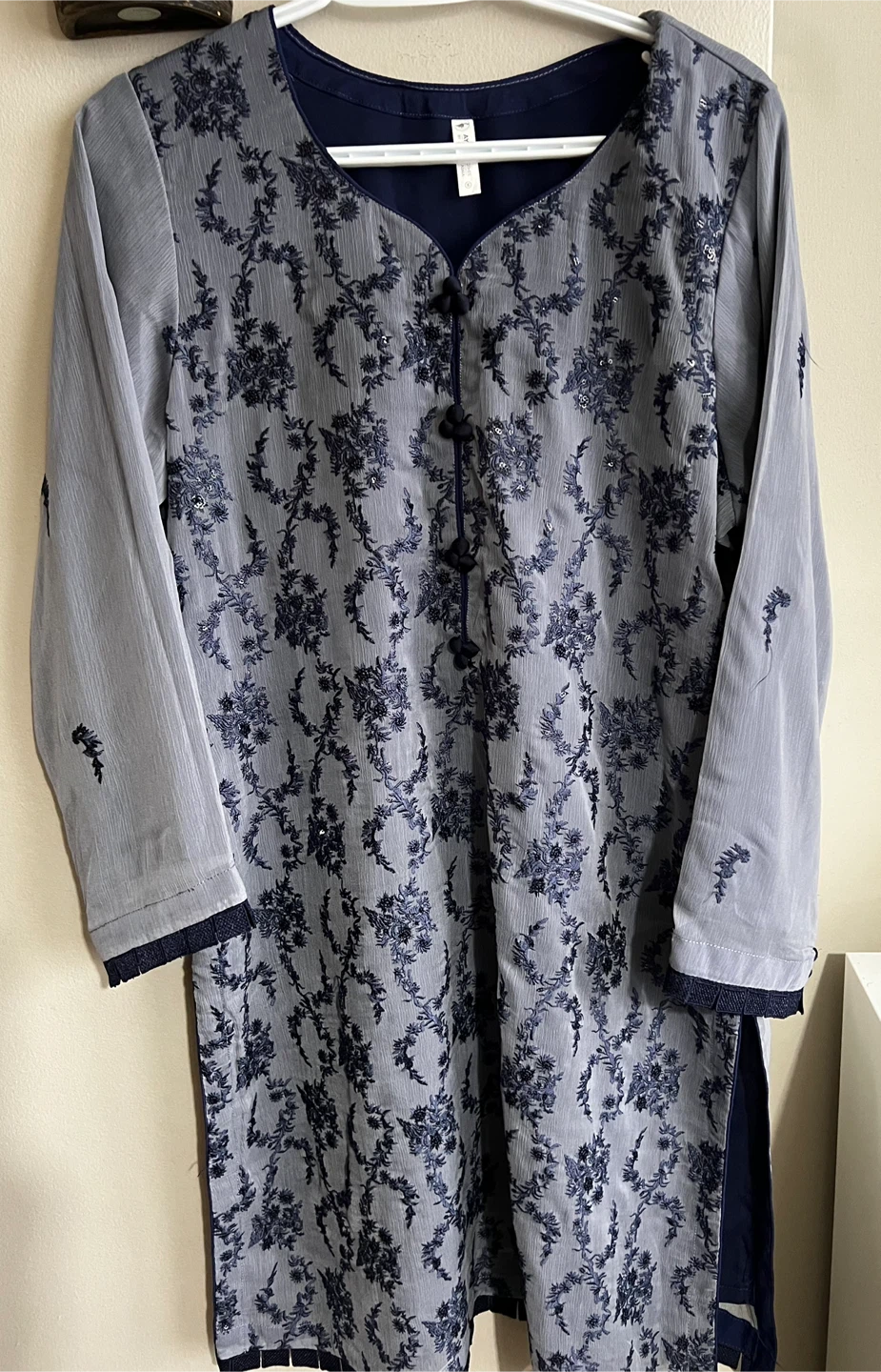 Chiffon Embroidered Dress 3 piece - photo 2