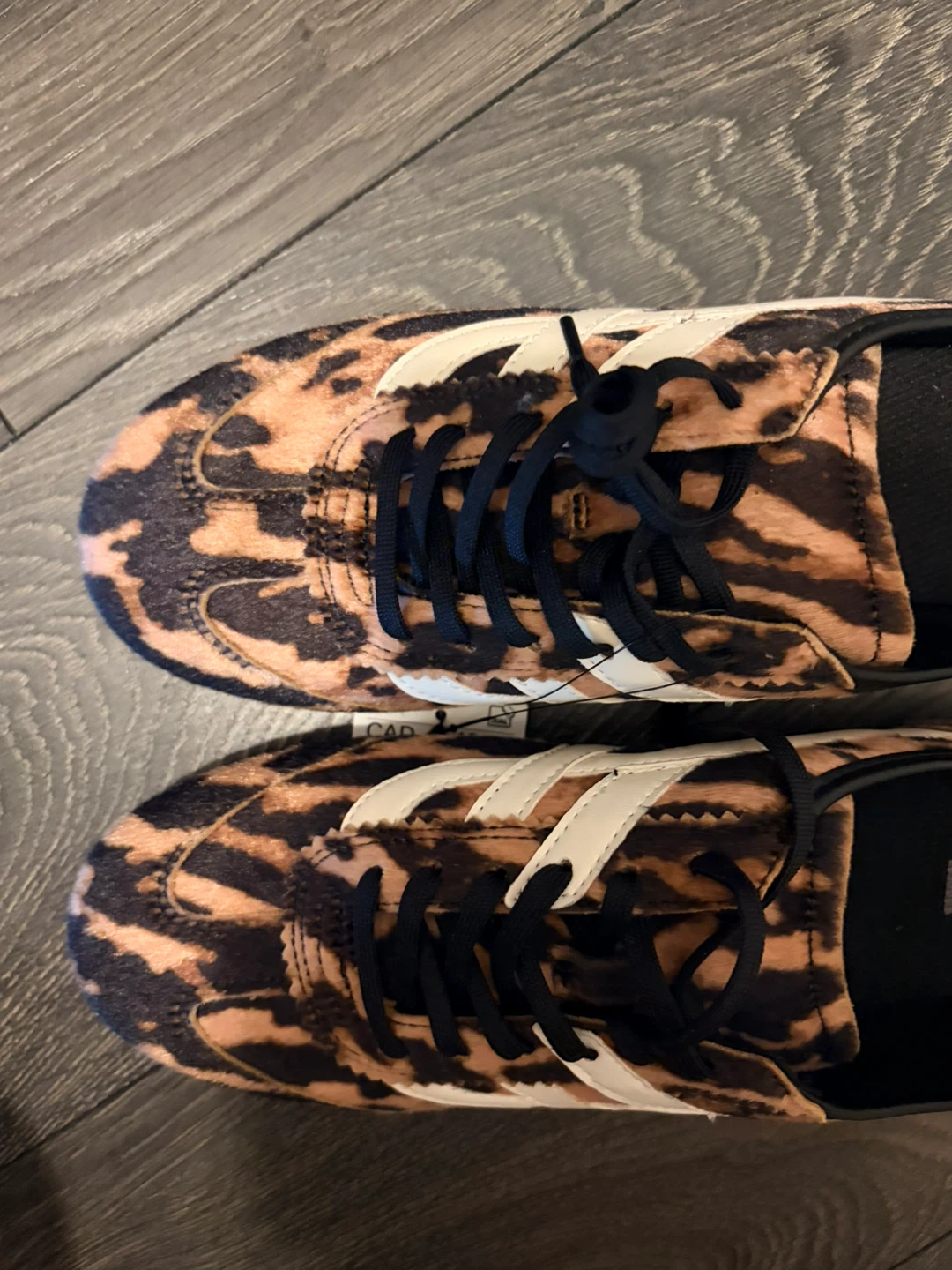 Onitsuka Tiger Style Leopard Print Sneakers - photo 3