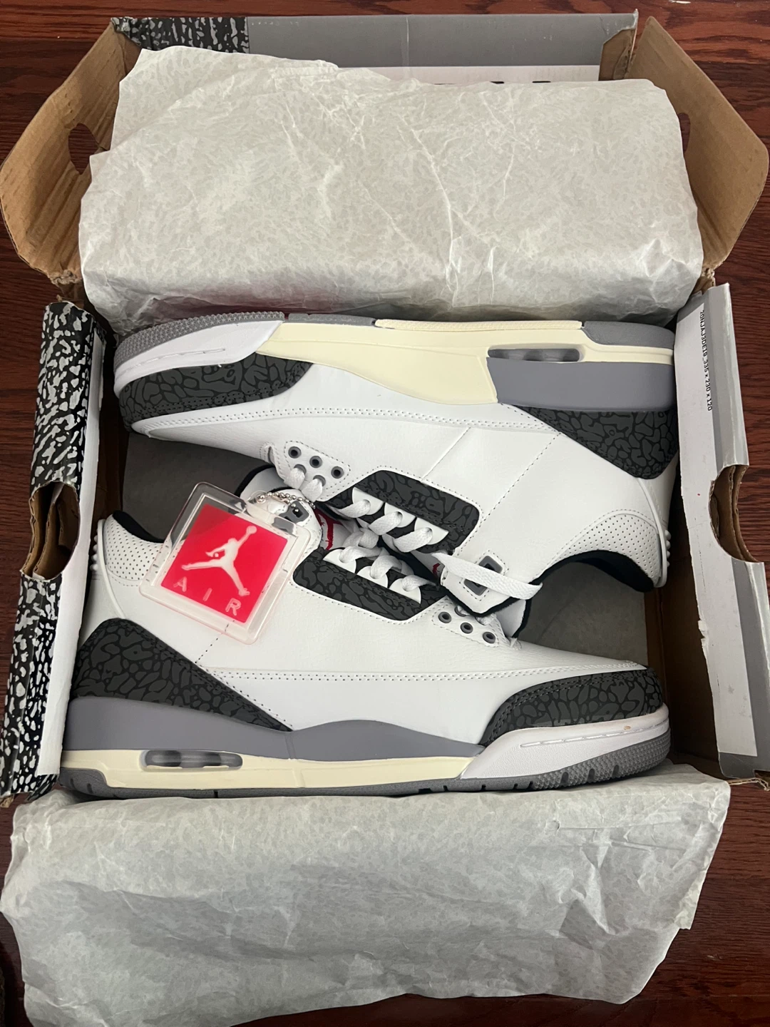 Air Jordan 3 Retro White/Grey Sneakers - photo 3