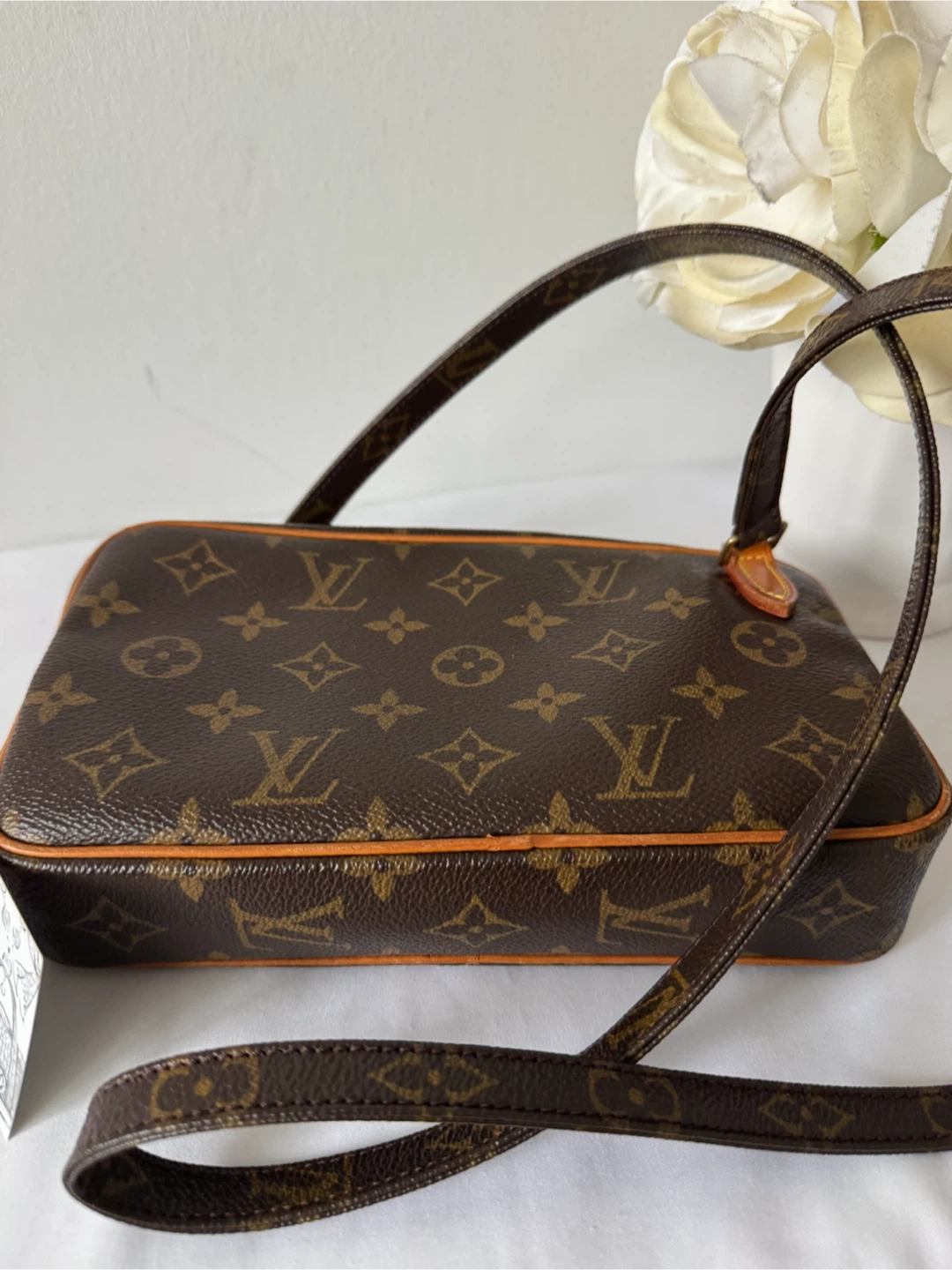 Louis Vuitton Monogram Canvas Shoulder Bag - photo 4