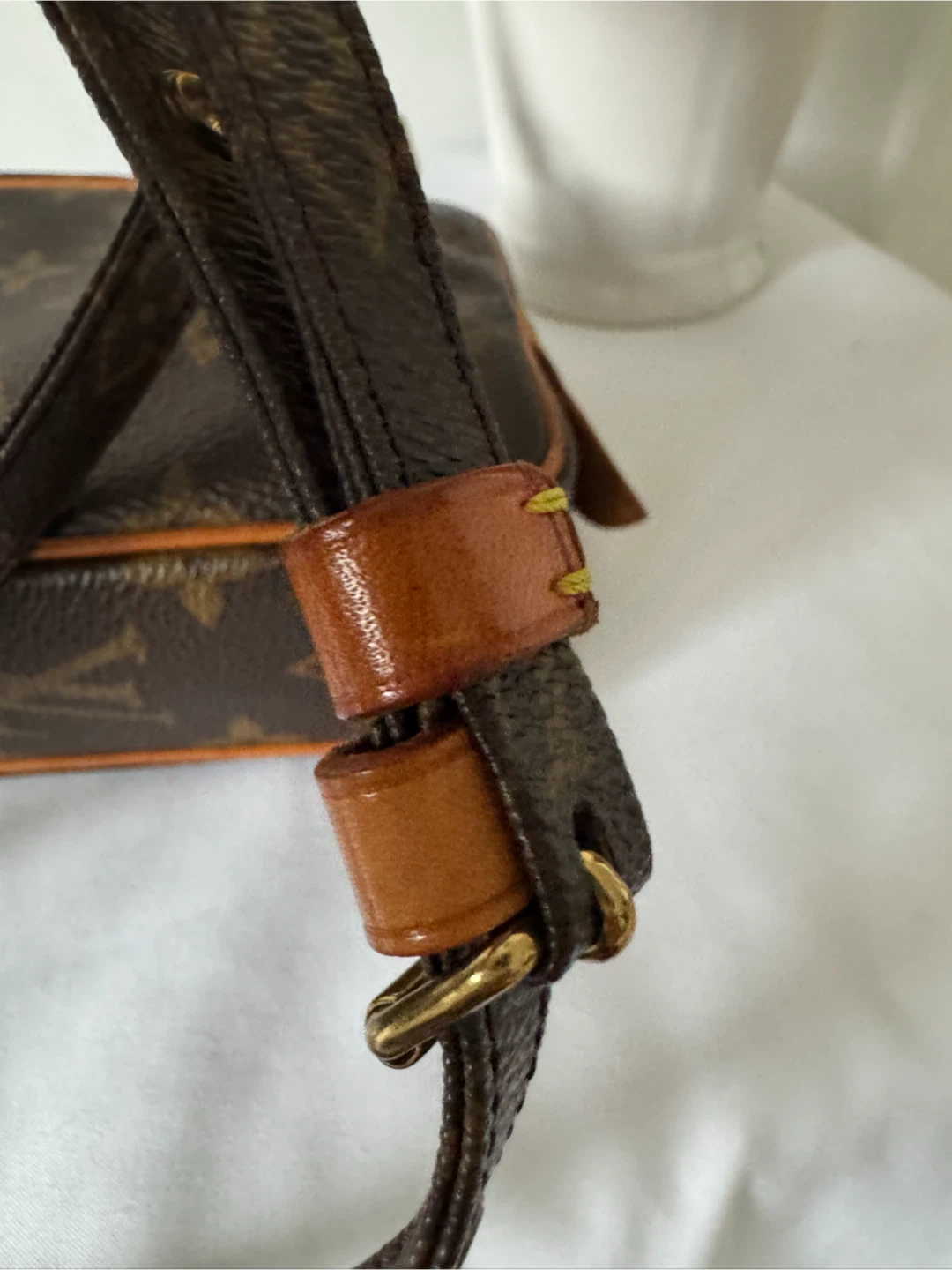 Louis Vuitton Monogram Canvas Shoulder Bag - photo 5