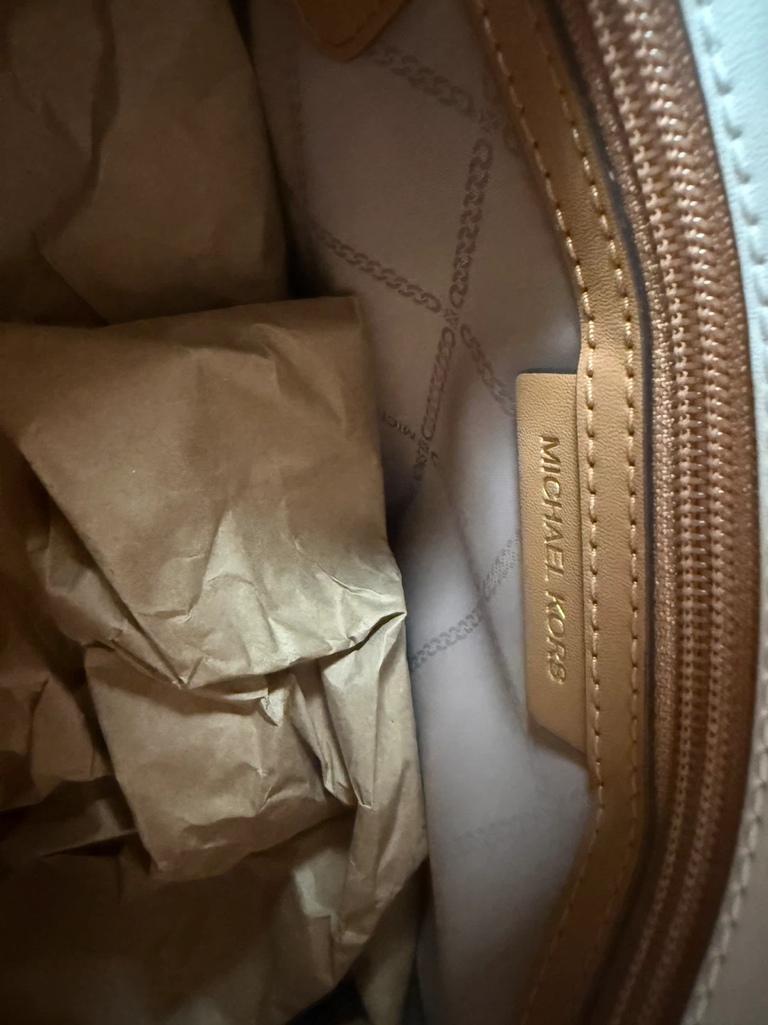 Michael Kors Handbag - photo 3