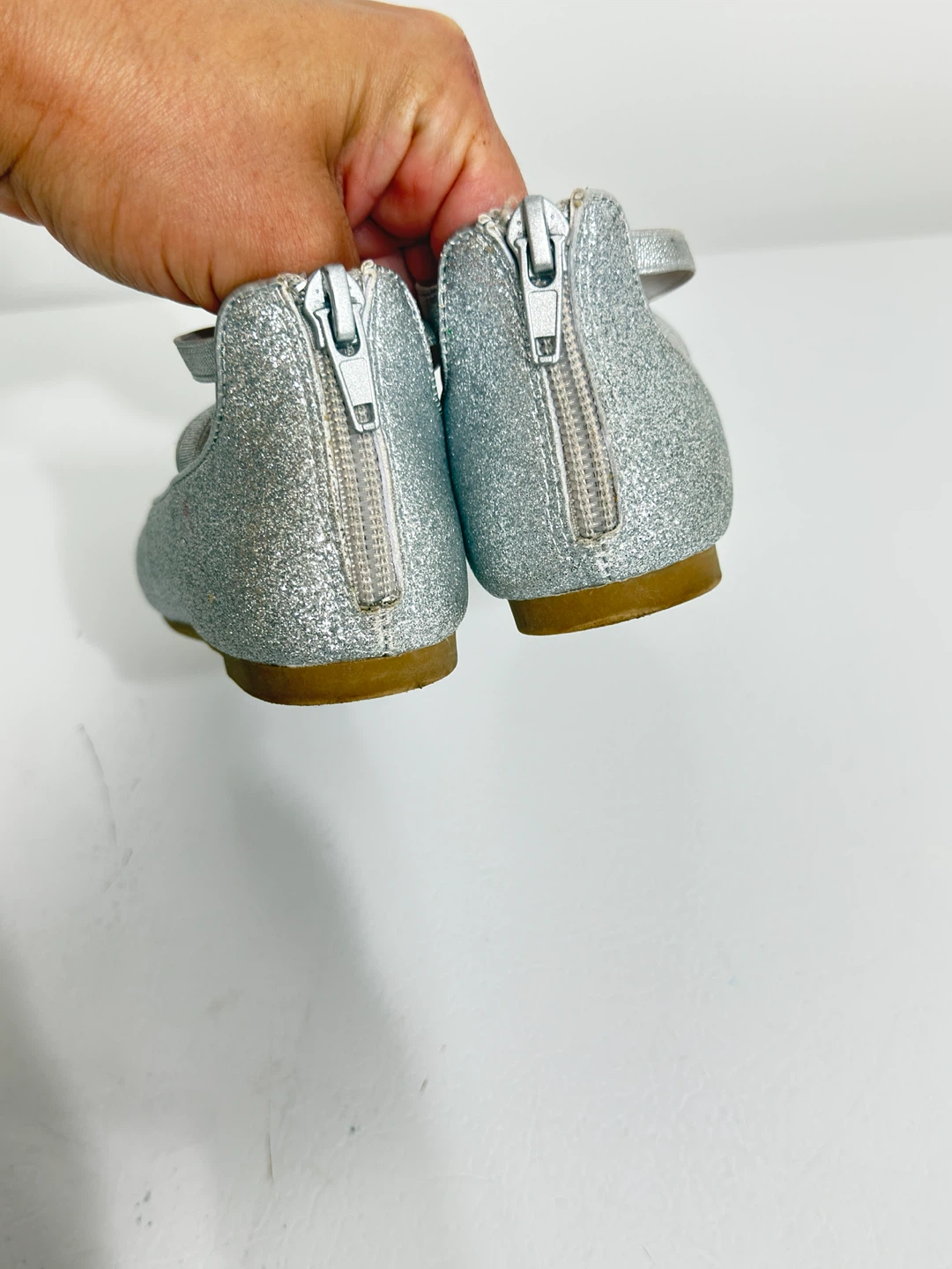 Kiderence Silver Glitter Flats Size 9 - photo 4