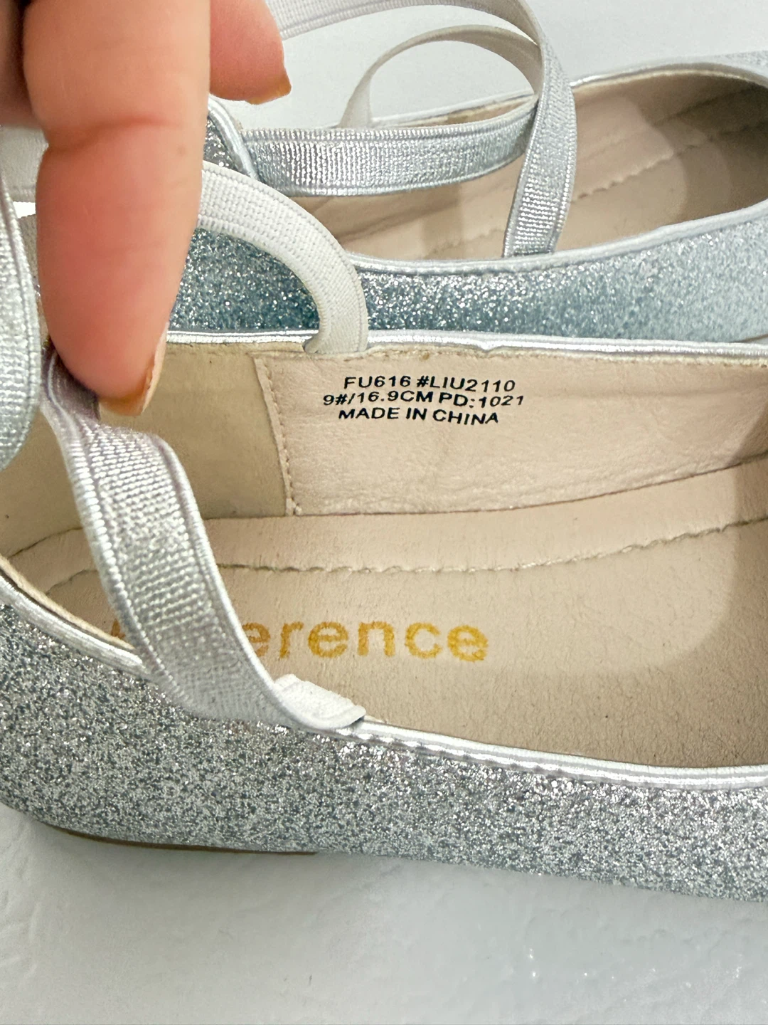 Kiderence Silver Glitter Flats Size 9 - photo 5