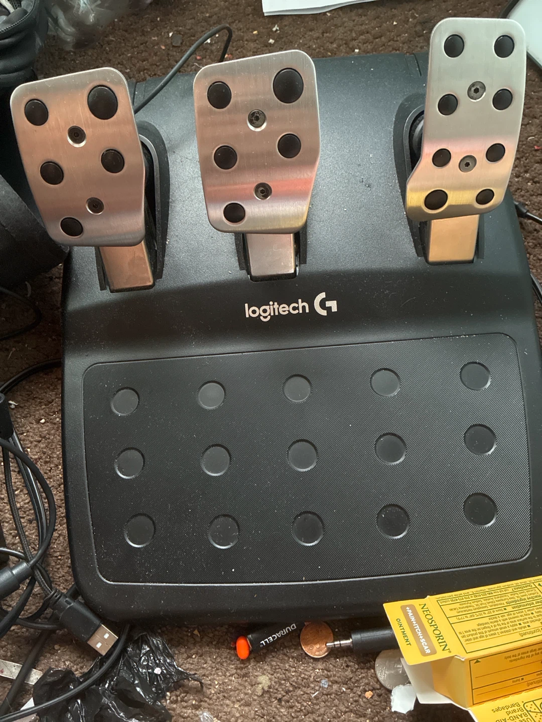Logitech G Racing Wheel with pedal set - photo 2