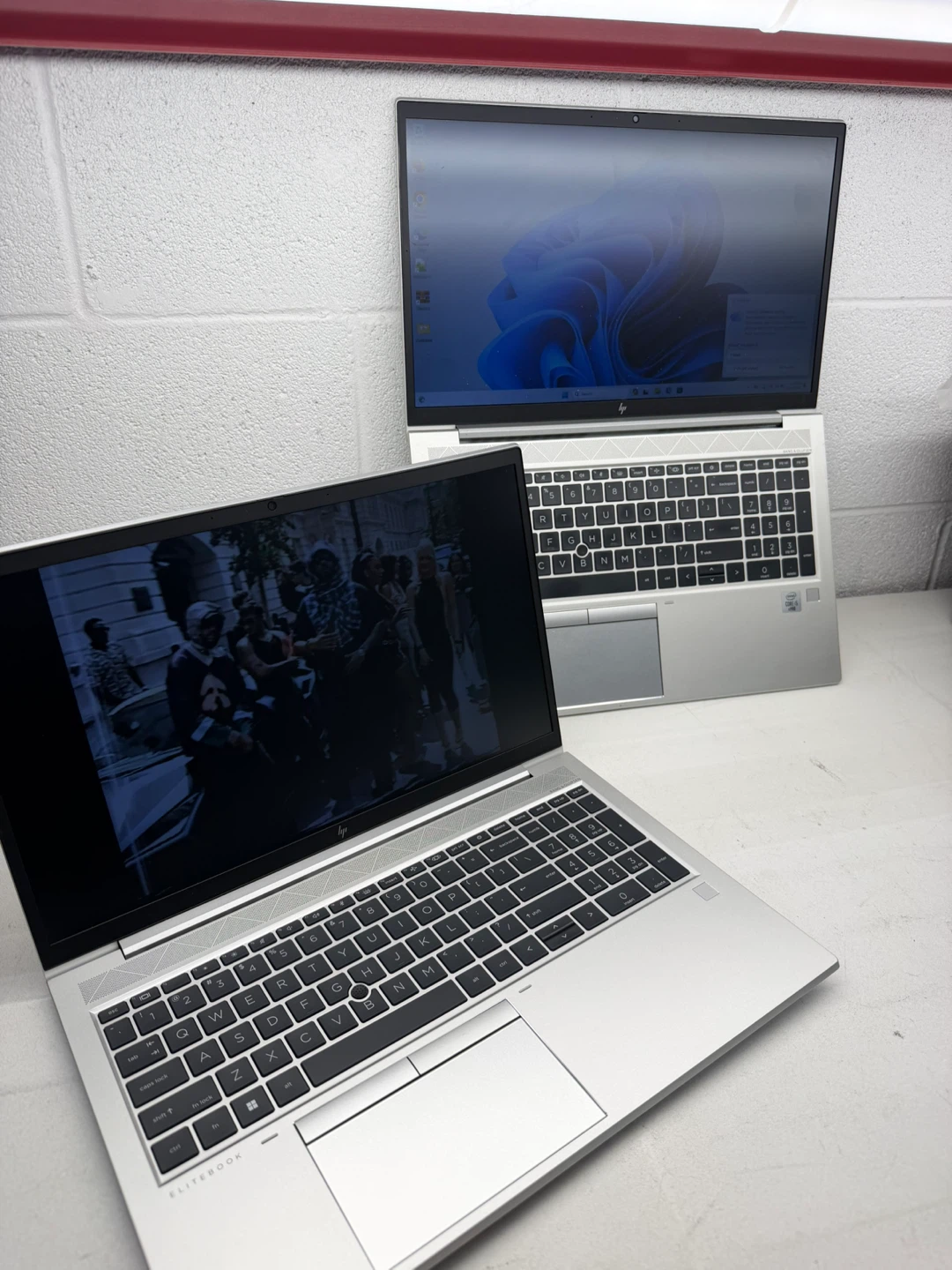 HP EliteBook Laptop Intel Core i5 vPro - photo 4