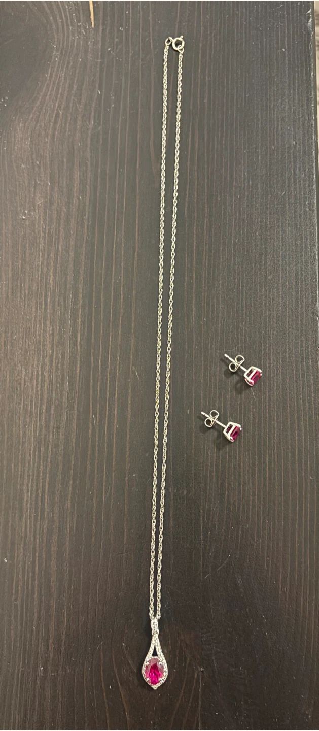 Ruby & White Sapphire Pendent & Earrings - photo 4