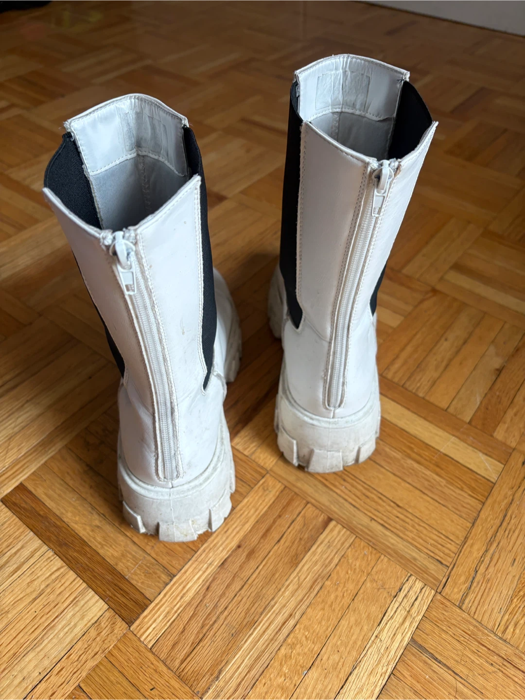 White Lug Sole Ankle Boots - photo 4