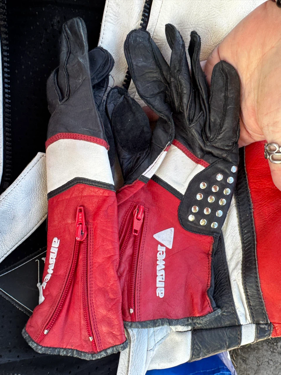 Motorcycle jacket