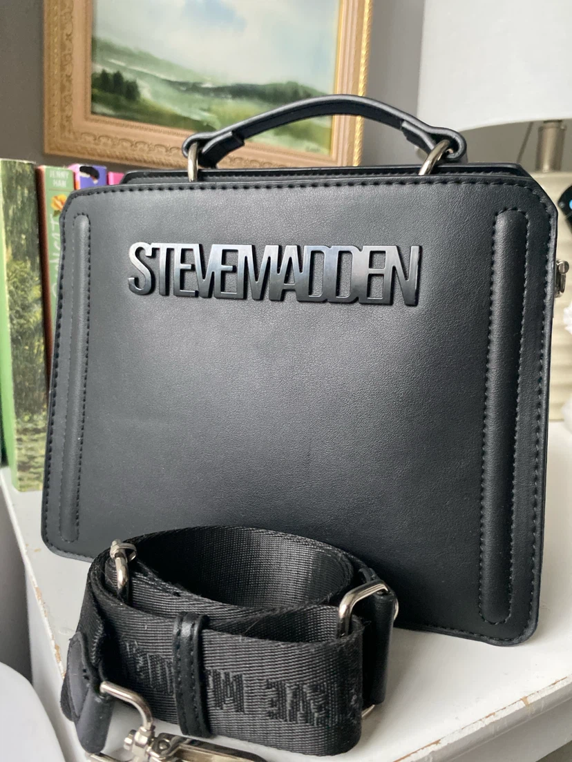 Steve Madden Black Handbag