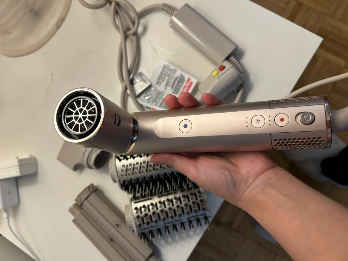 Shark Hair Styler and Dryer System - photo 3