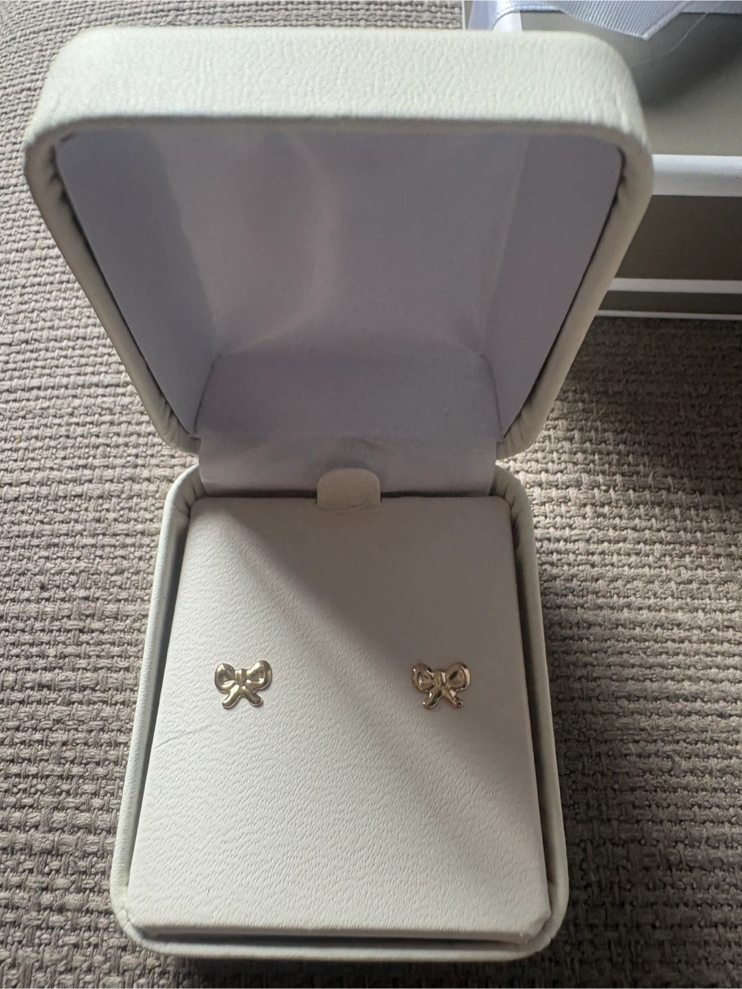 Madi K Yellow Gold 14K Bow Stud Earrings - BRAND NEW