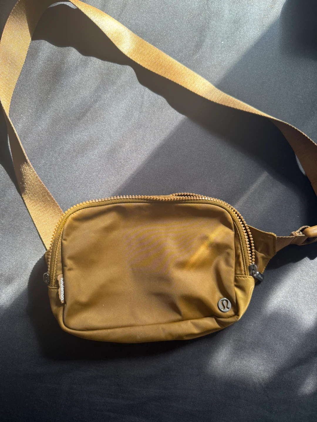 Lululemon Everywhere Belt Bag