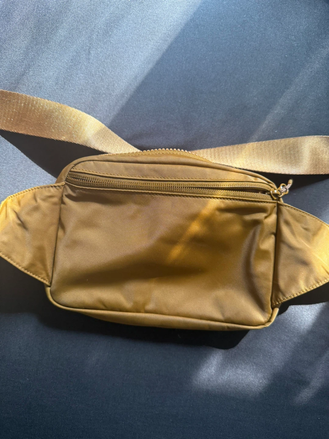 Lululemon Everywhere Belt Bag - photo 3
