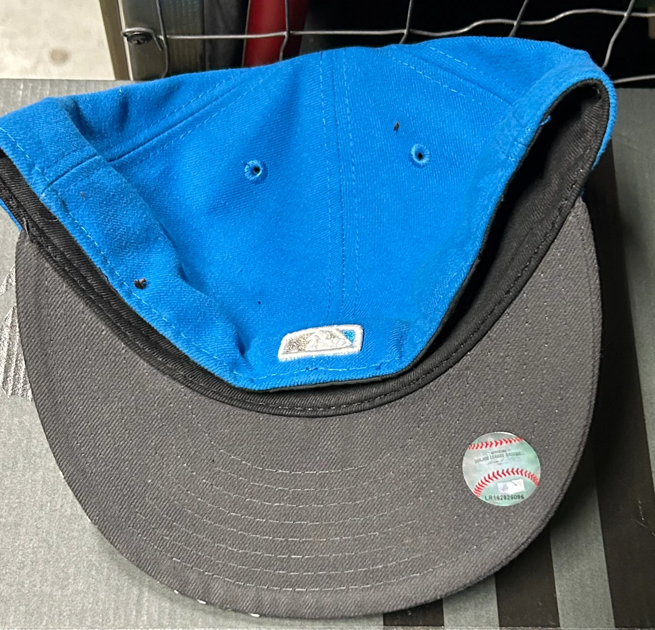 New Era Toronto Blue Jays 59FIFTY Cap - Size 7 3/8 - photo 3