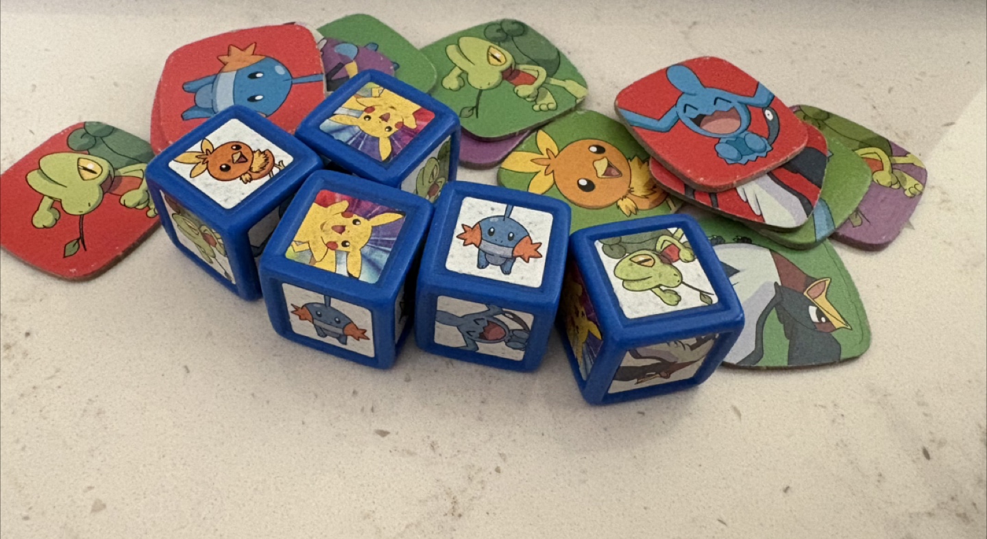 Parker Brothers Pokémon Yahtzee Jr. - photo 2
