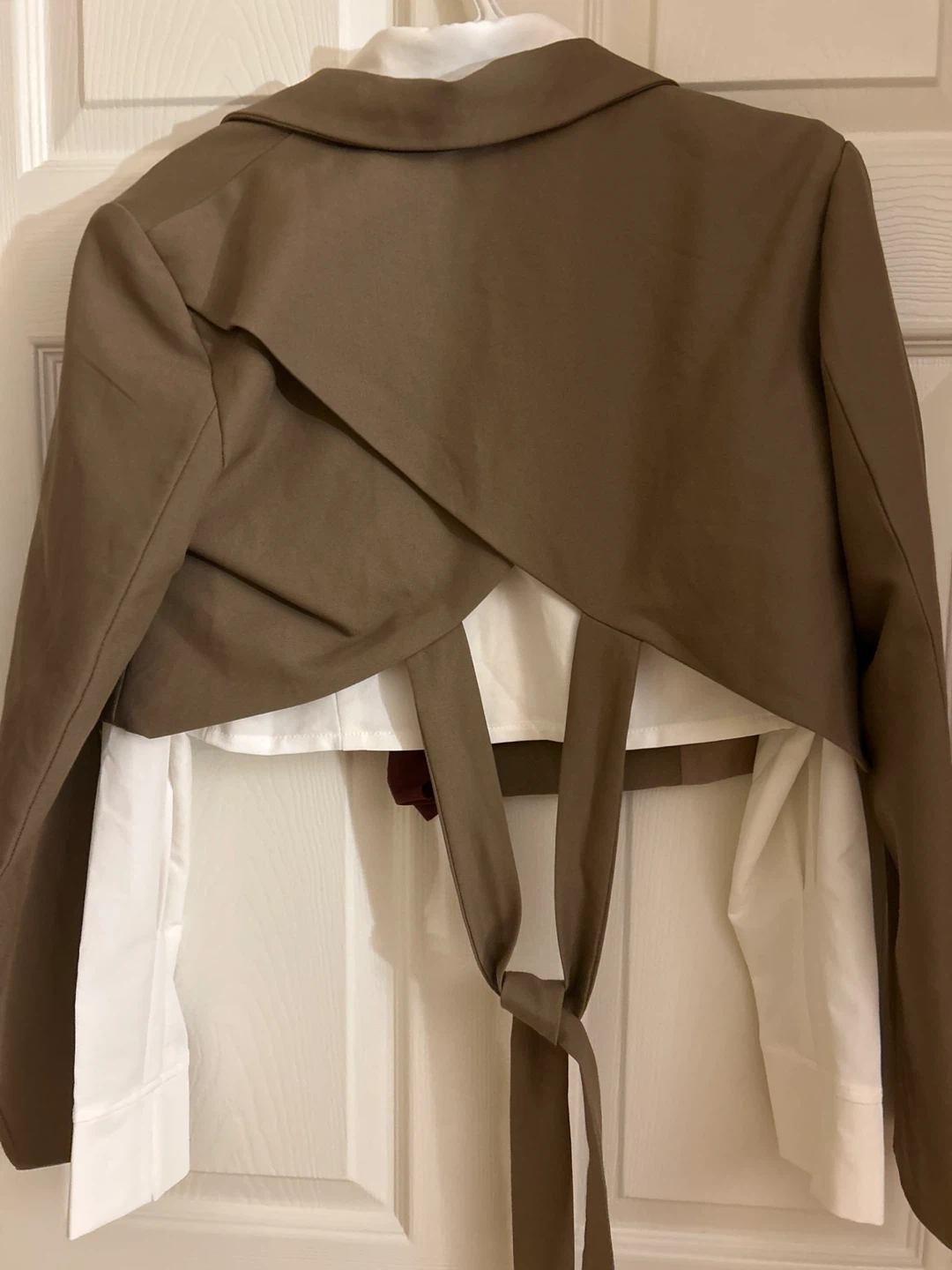Cropped Blazer and Shirt Set with Tie size S - photo 2