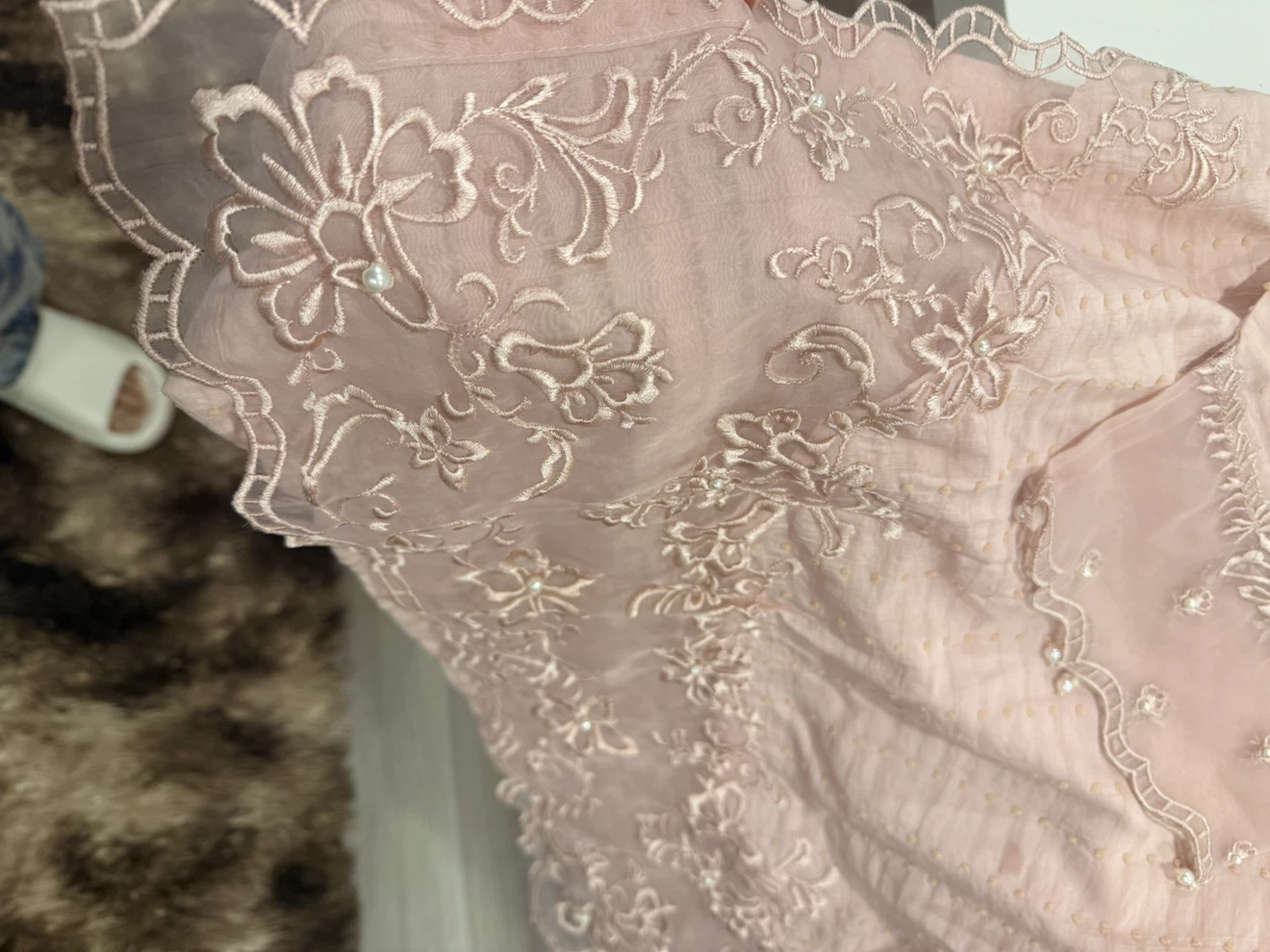 Armas Pink Embroidered Kurta Set - photo 3