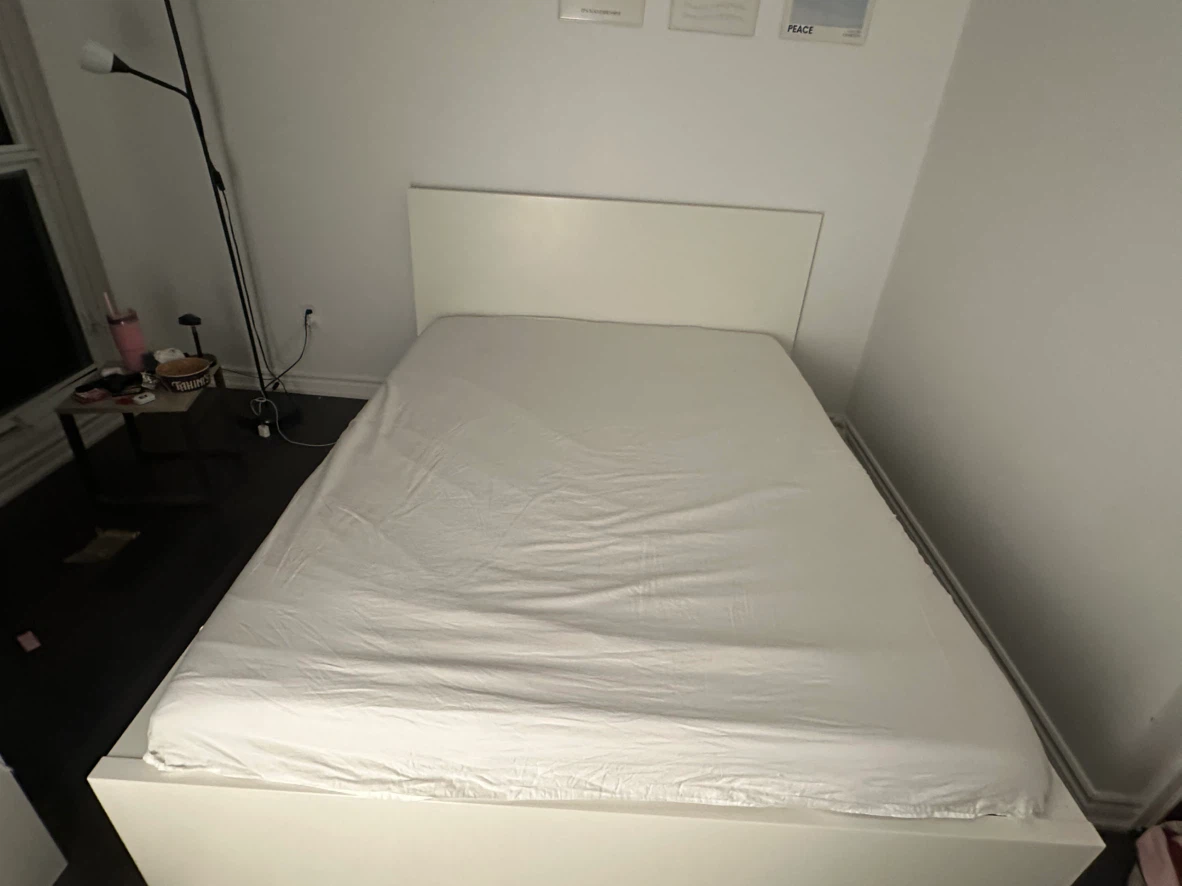 Bed and Mattress - photo 5