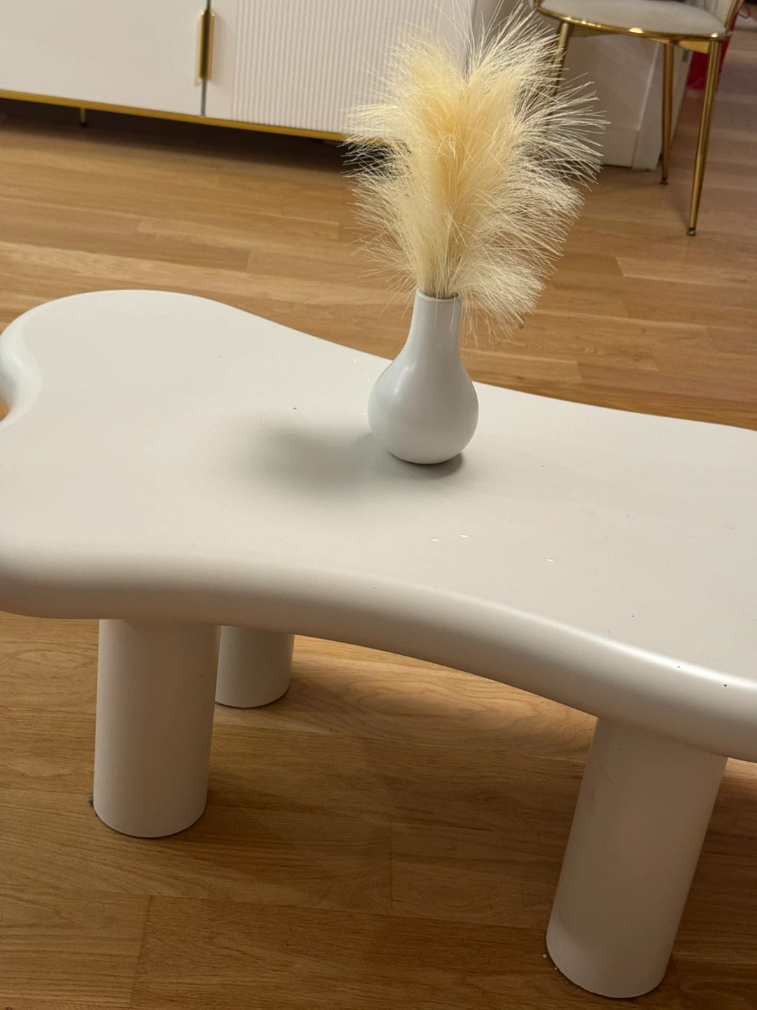 White Minimalist Cloud Coffee Table