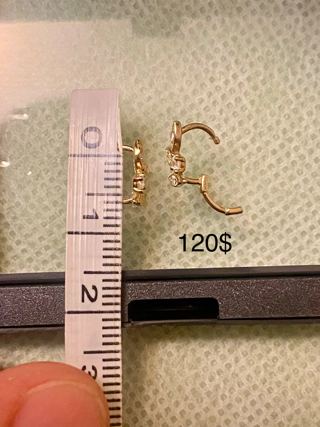 9K Gold  leaf design hoop earrings - photo 5