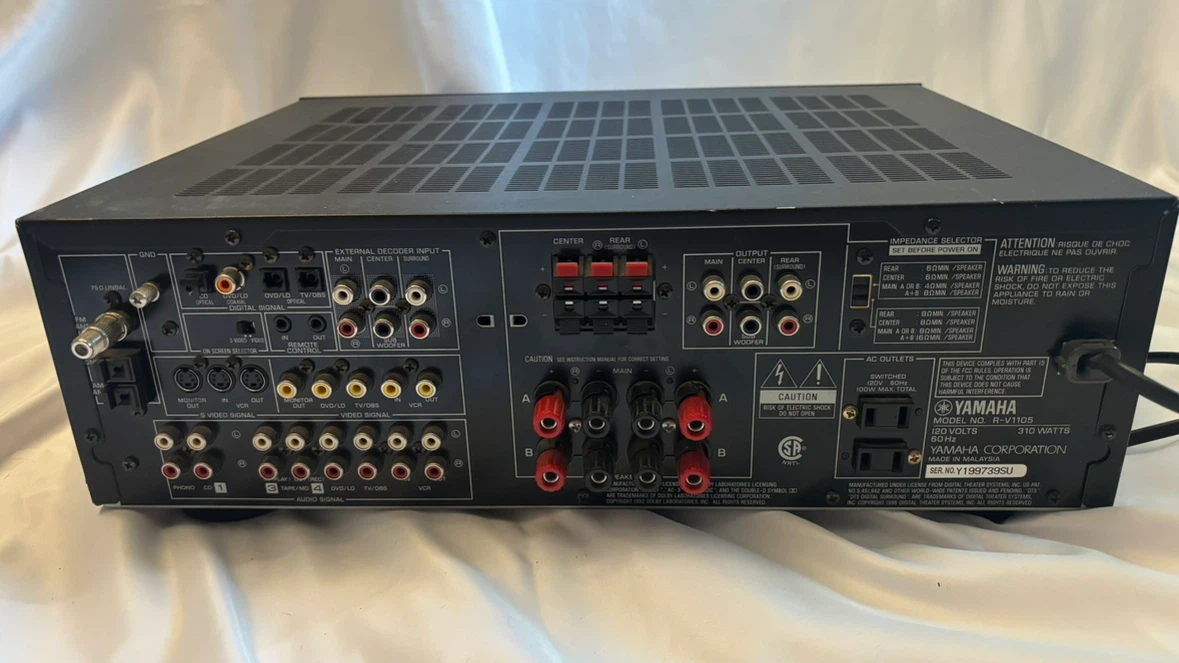 Sony Turntable and Yamaha Receiver Audio Bundle - photo 3