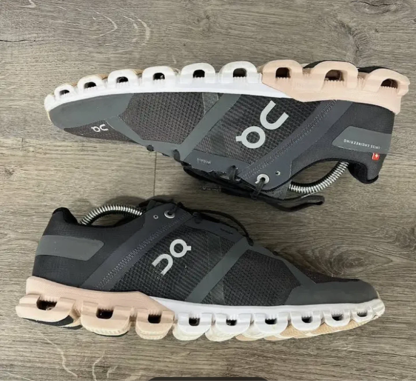 On Cloud Waterproof Shoes - Black and Pink - photo 2