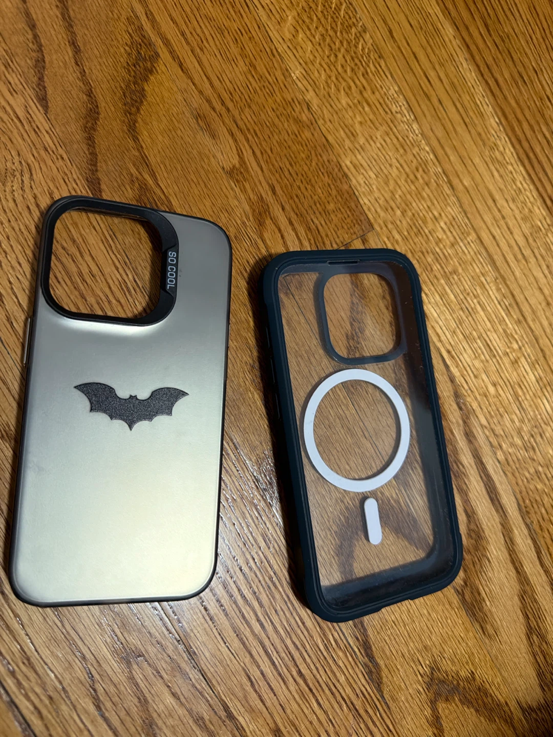 Batman iPhone Case Set with MagSafe iphone 15 pro