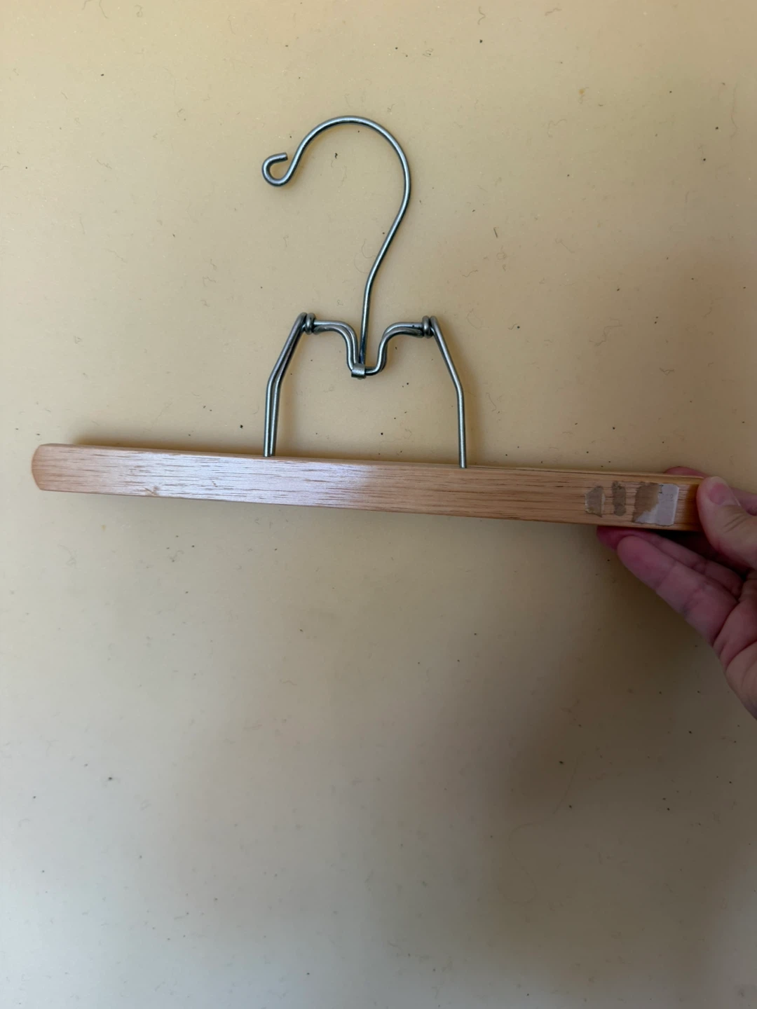 Box of Hangers - photo 3