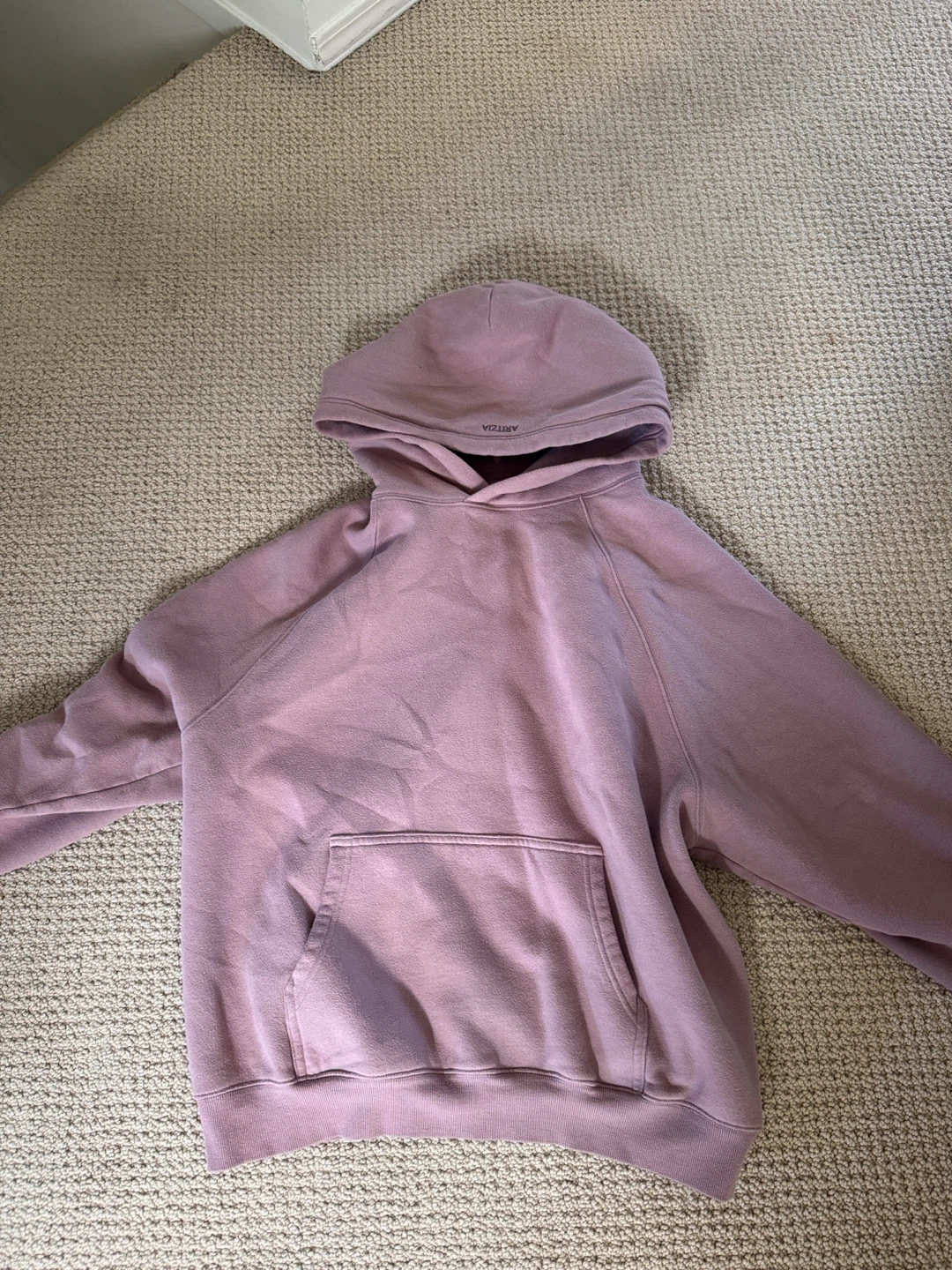 Aritzia Mega Fit Sweatfleece Hoodie - Dusty Rose
