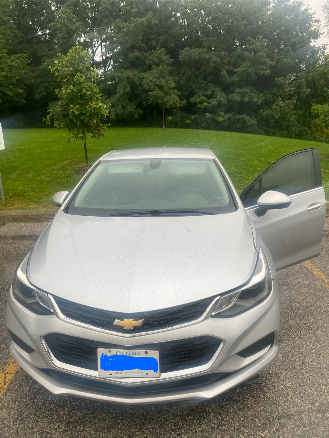 Chevrolet Cruze LT-As Is - photo 2