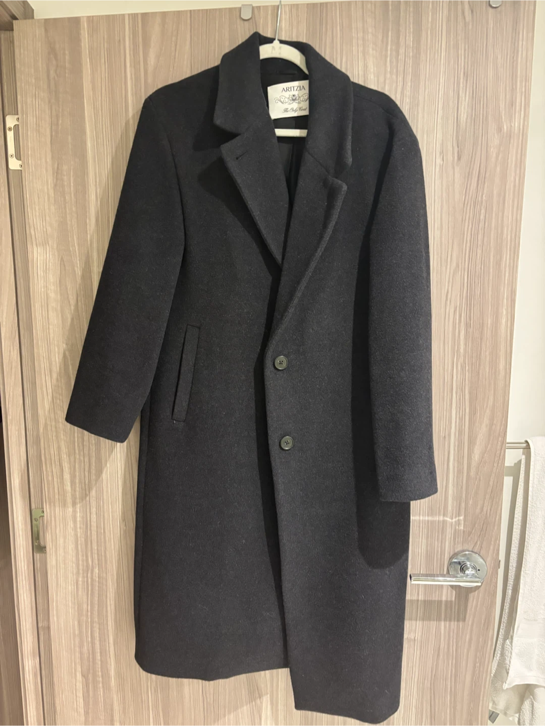 Aritzia The Only Coat - Black, Size Small