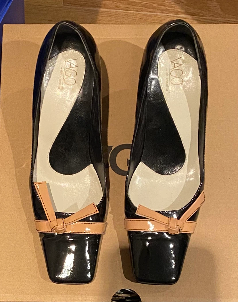 Vago Insolia Black Patent Heels with Bow Detail