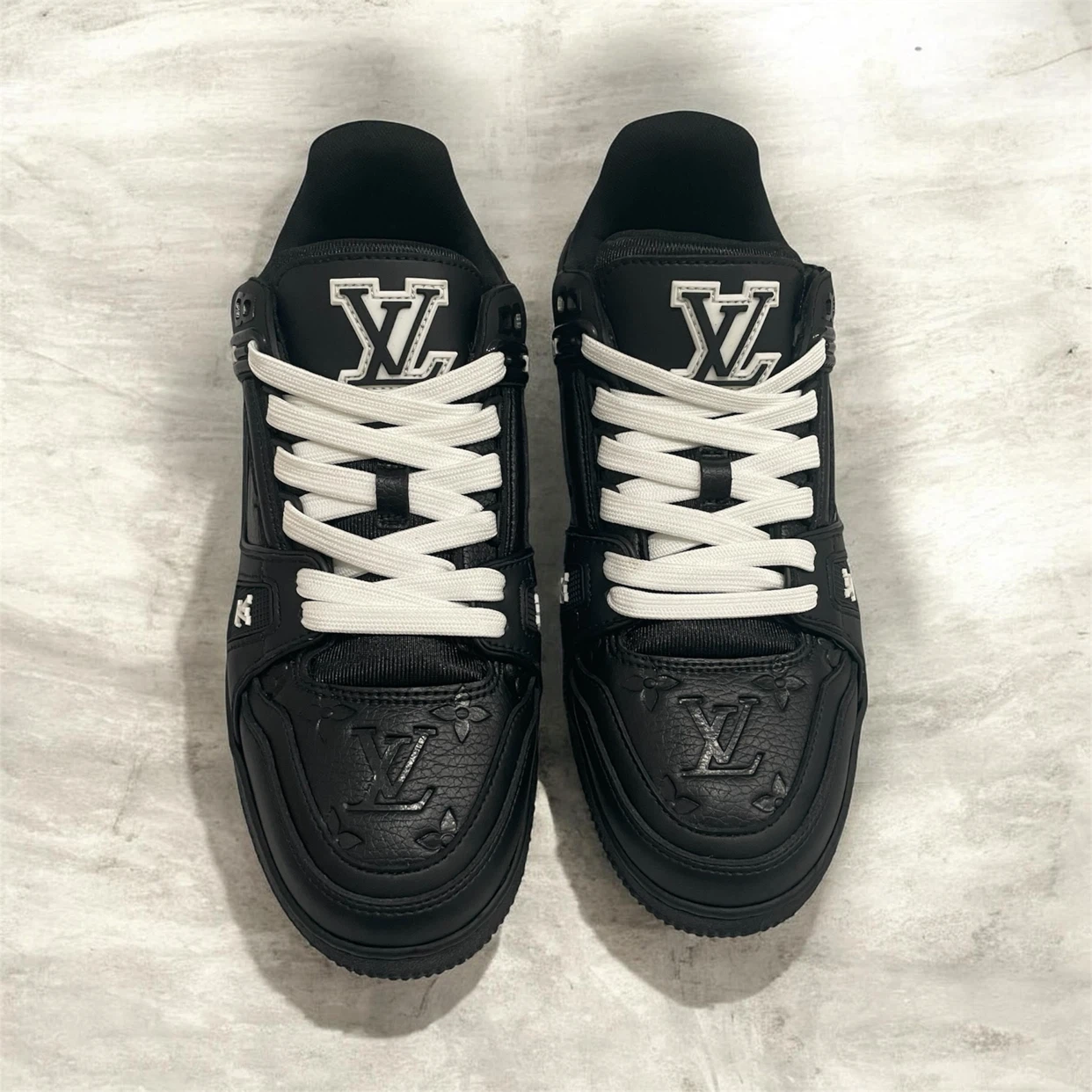 Louis Vuitton LV Trainer Sneakers Black - photo 2