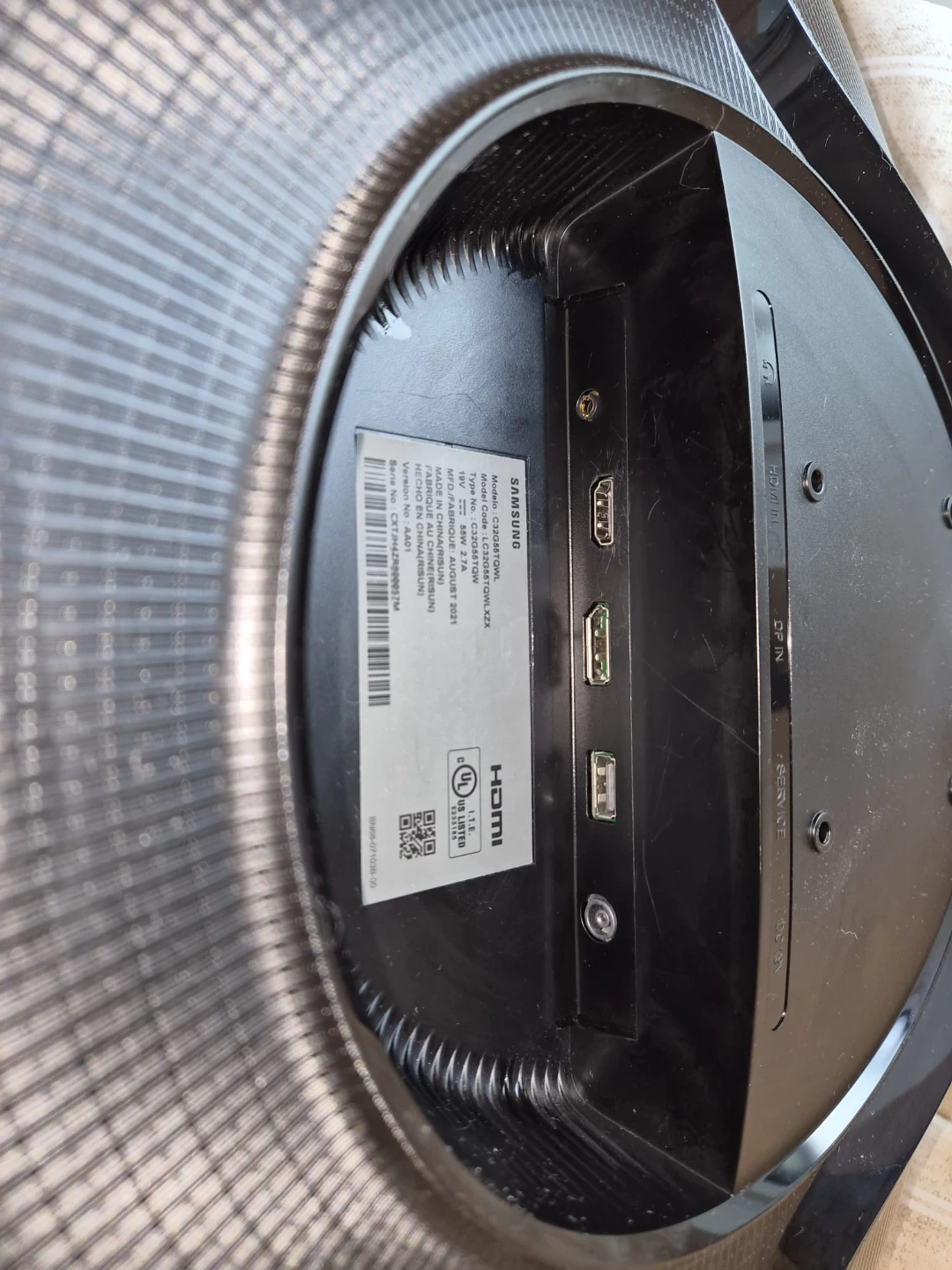 Samsung odyssey g5 32in - photo 3