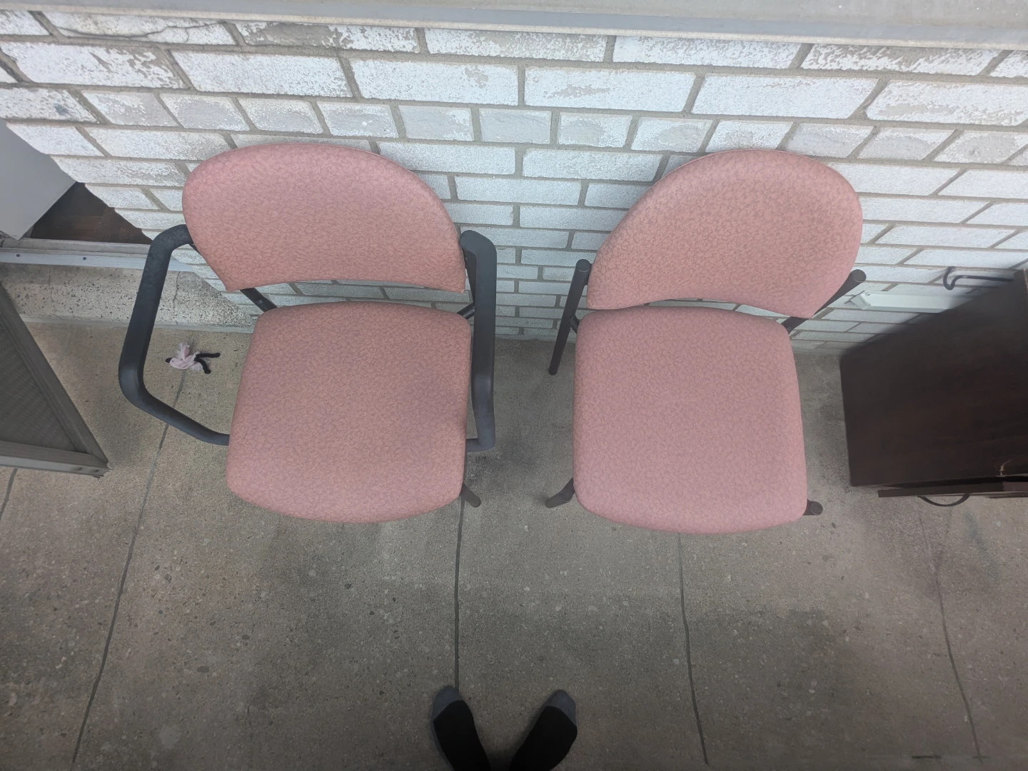 Pink Upholstered Arm Chairs (Set of 2) - photo 4