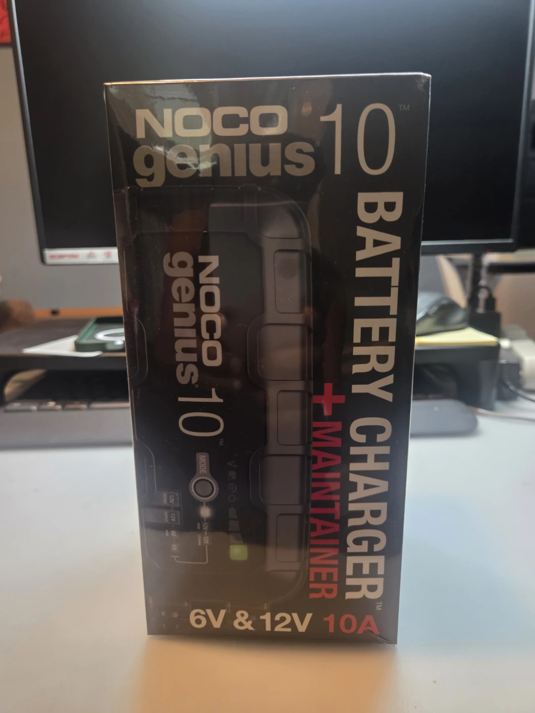 NOCO Genius 10 Battery Charger & Maintainer 6V/12V 10A - photo 2