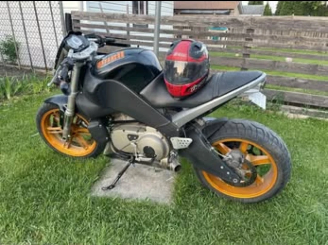 2004 Buell/Harley Davidson V-Twin Motorcycle - photo 2