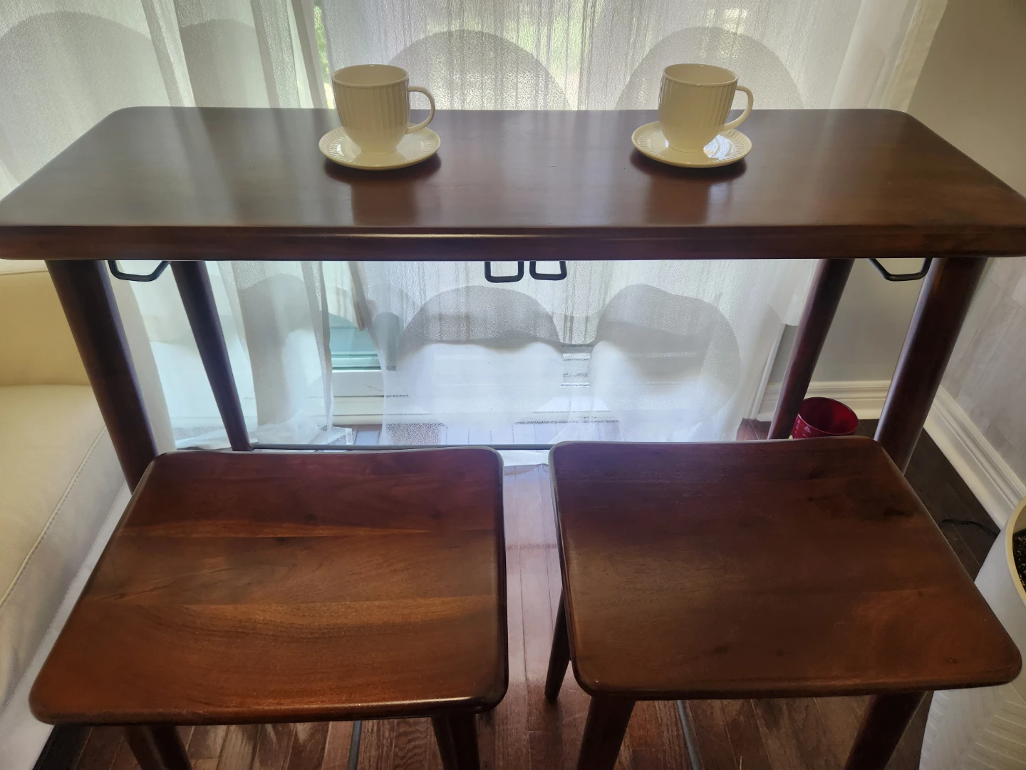 Wooden Console Table with 2 Stools - photo 2