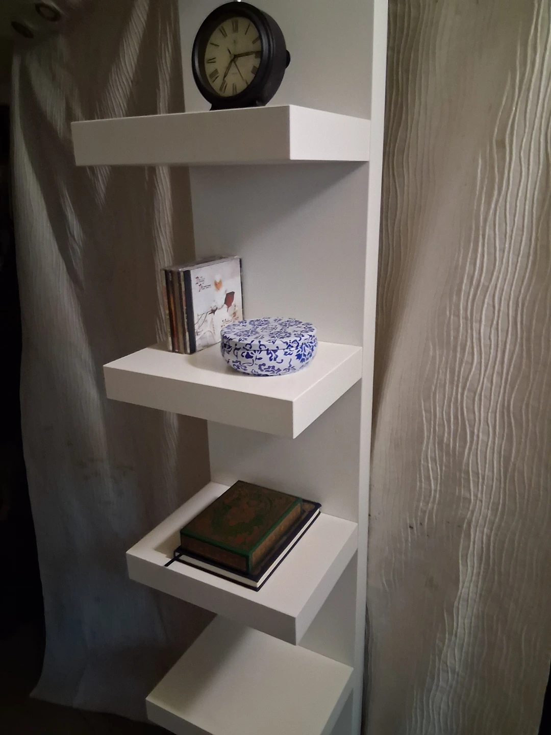 White Corner Shelf Unit - photo 2