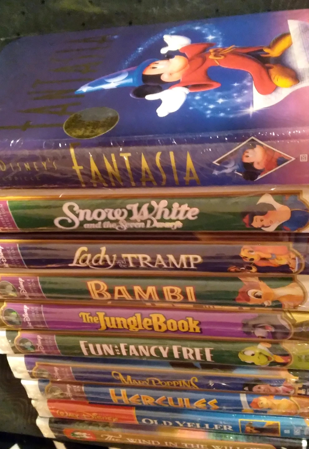 DISNEY VHS SEALED LOT - 10 VINTAGE CLAMSHELL VIDEOS