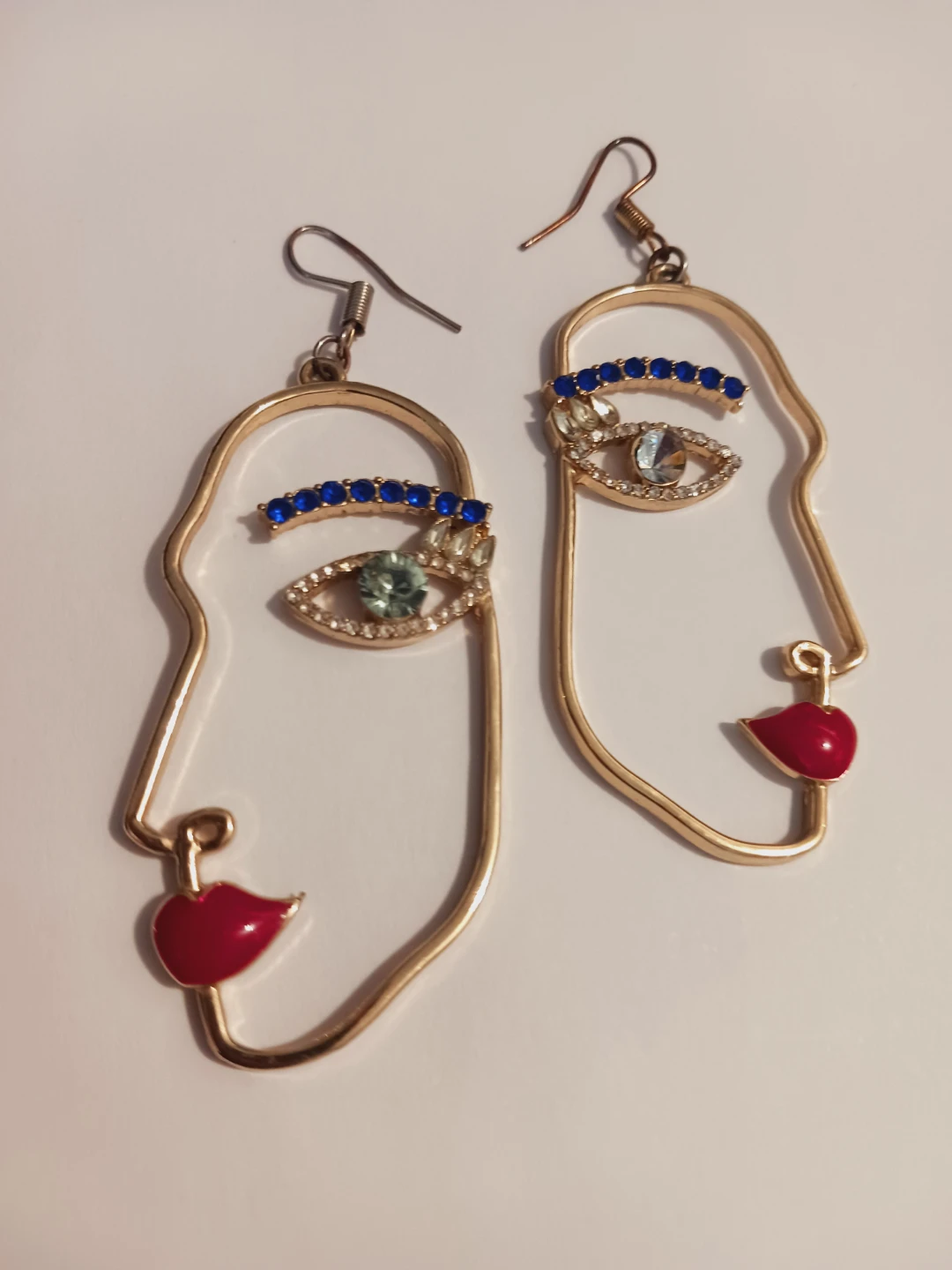 PICASSO Abstract Face Dangle Earrings with Rhinestones