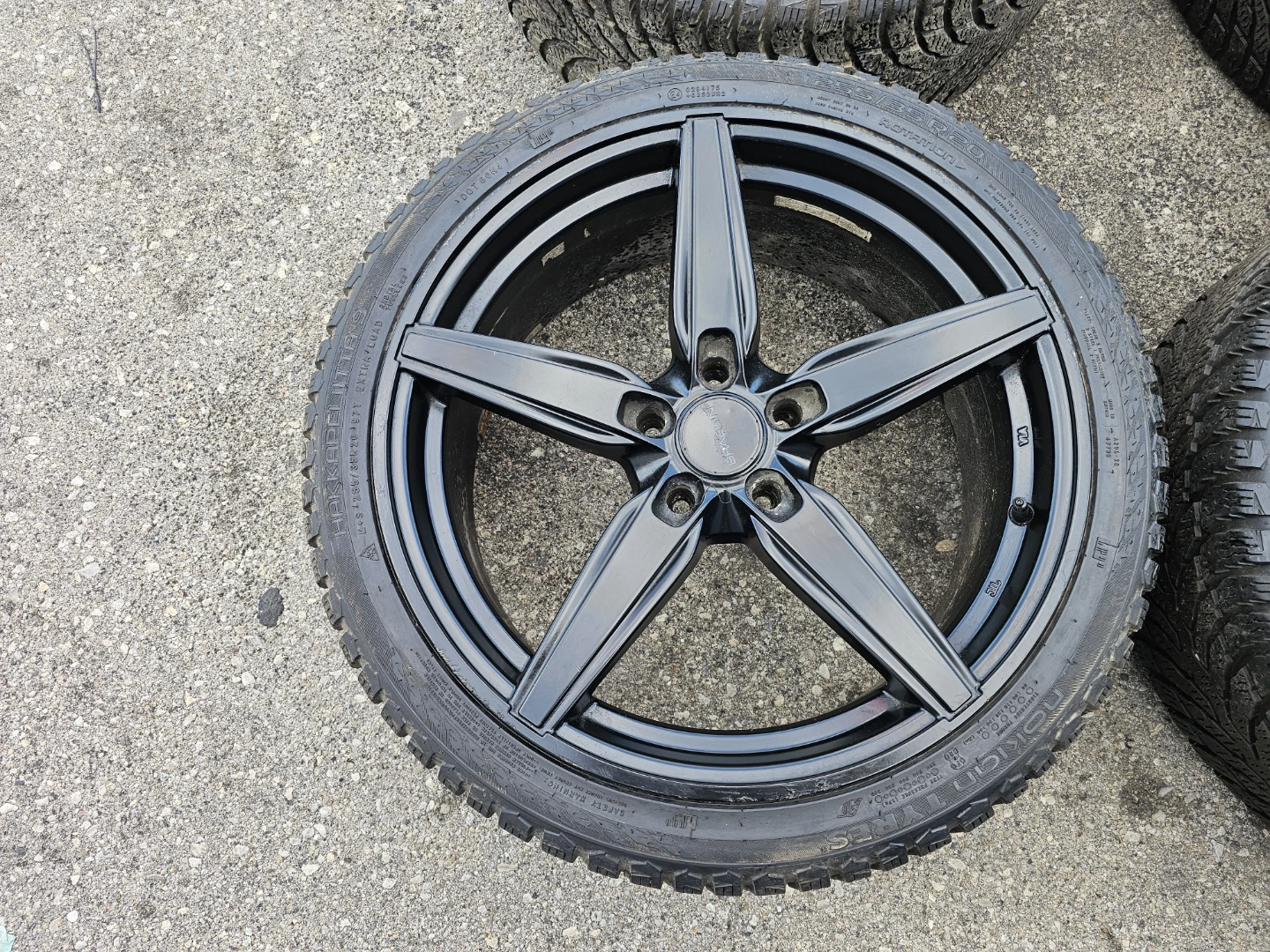 255/35 R20 WINTER TIRES ON RIMS 5×120 - photo 2