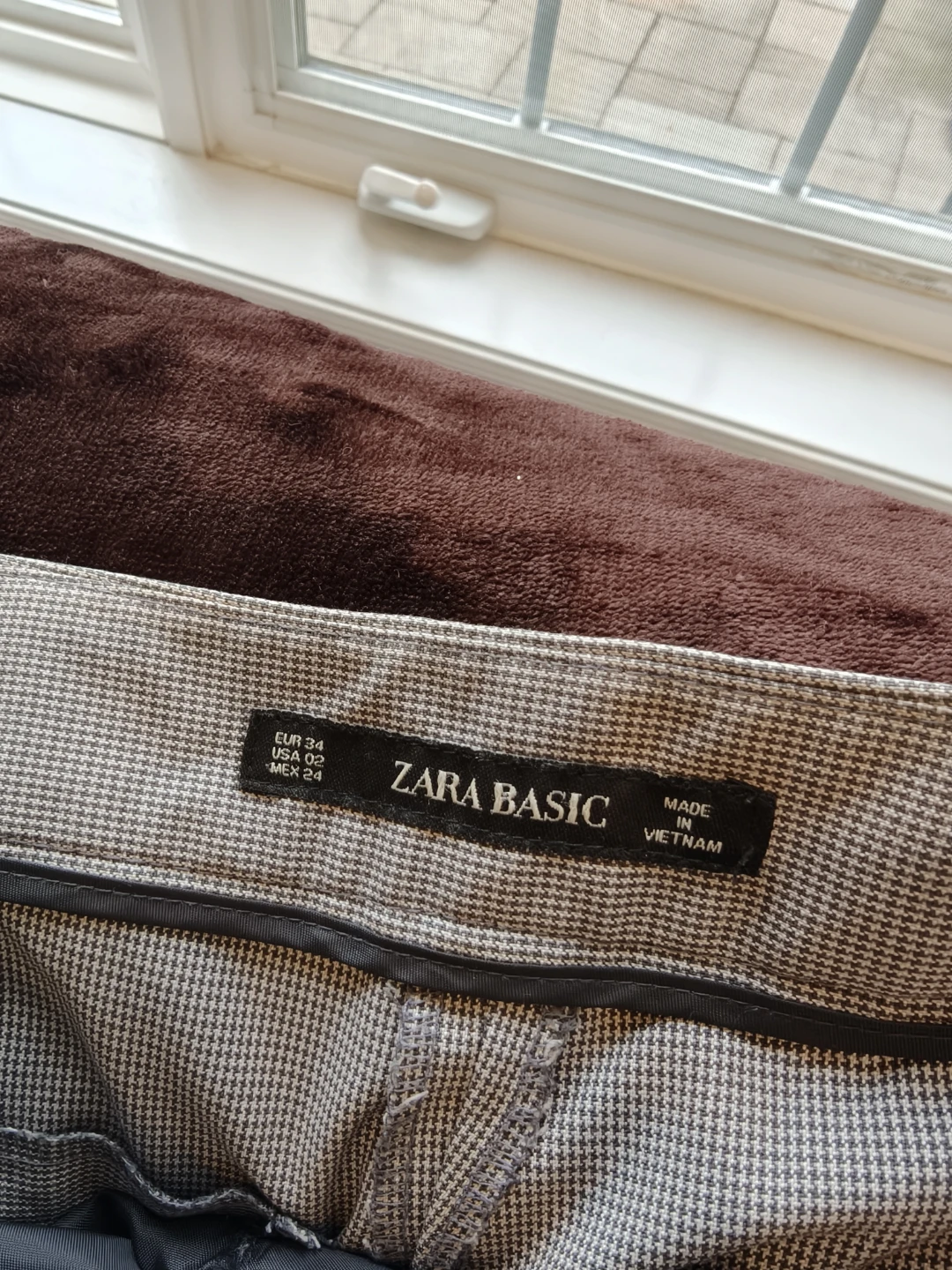 ZARA BASIC Grey Houndstooth Dress Pants - photo 2