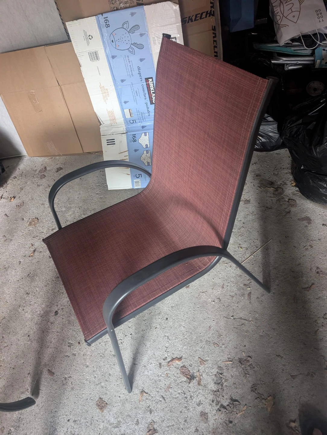Black Round Metal Patio Table - photo 3