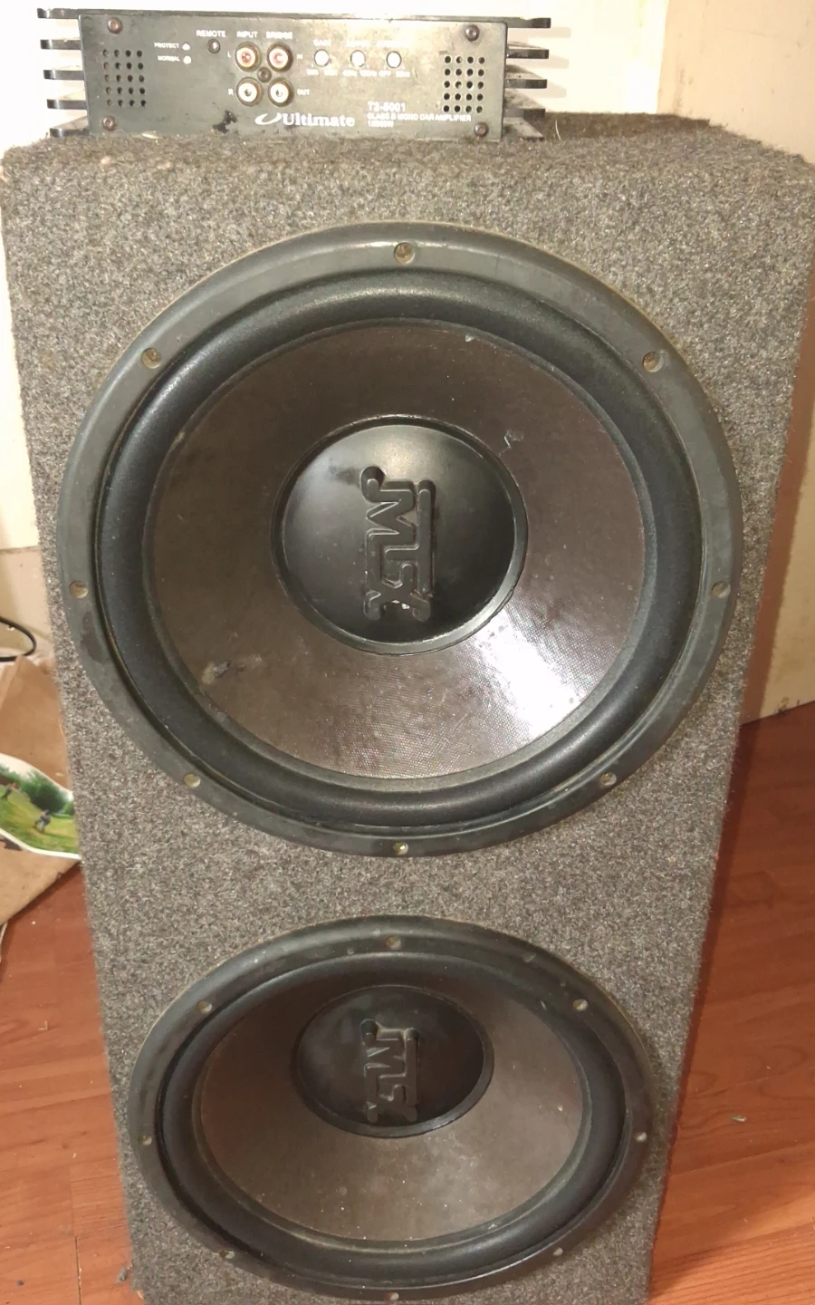 MTX Subwoofer with Ultimate Amplifier - photo 2