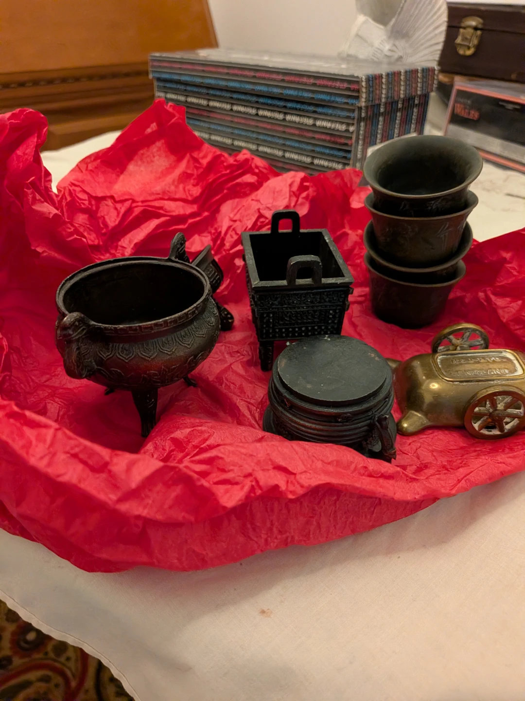 Set of Miniature Brass and Bronze Collectible Items - photo 2