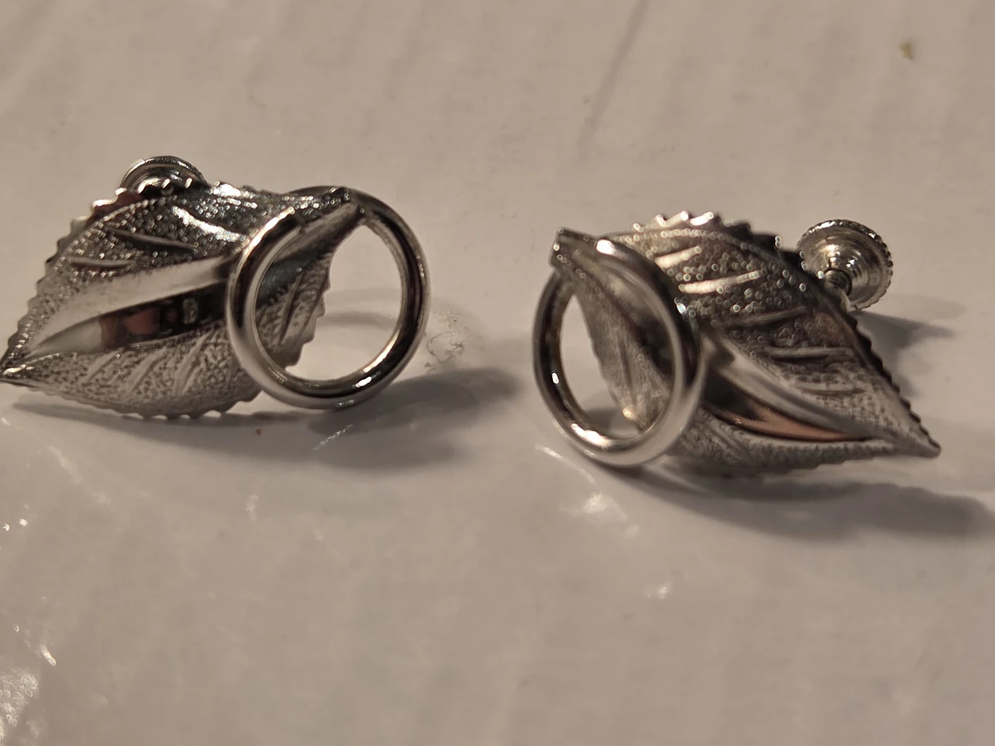 Sterling silver  Bond BoydLeaf Screw-Back Earrings - photo 2