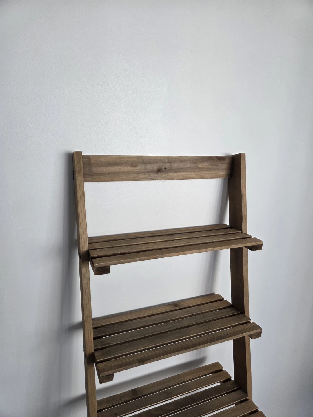 Wooden Ladder Shelf - photo 4